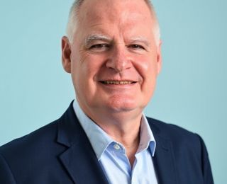 Headshot of Stewart Douglas