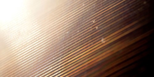 Sunshine on solar panel. (Photo: Ole Martin Wold)