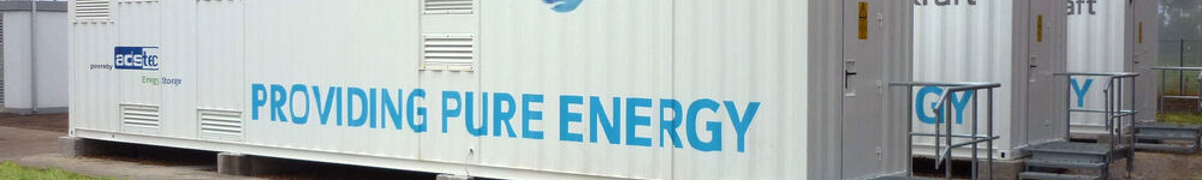 Battery containers with Statkraft branding