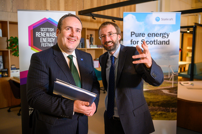 Paul Wheelhouse and David Flood of Statkraft